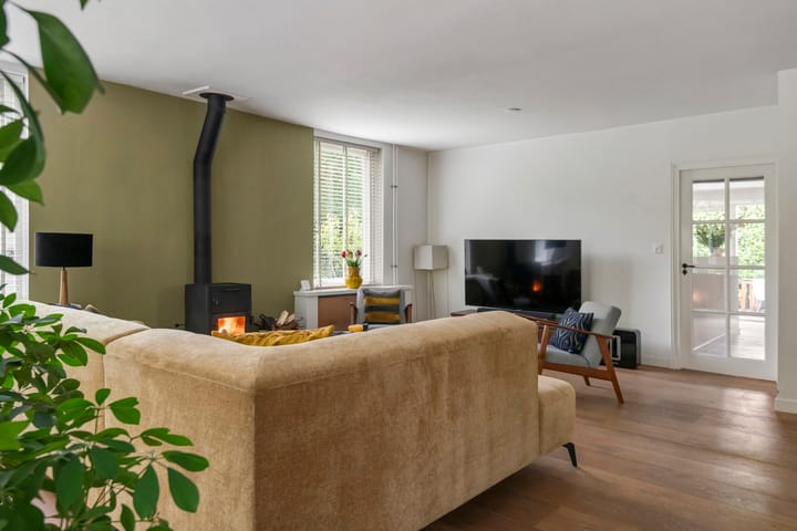 Photo 41 of Jeudestraat 79