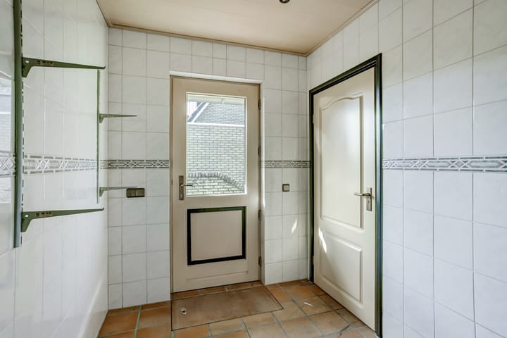 Photo 8 of Zr. Simpliciastraat 16