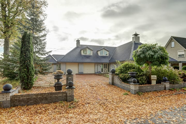 Photo 1 of Zr. Simpliciastraat 16