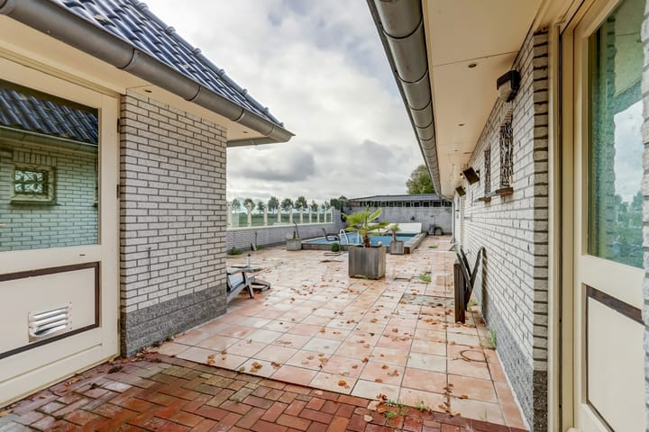 Photo 37 of Zr. Simpliciastraat 16