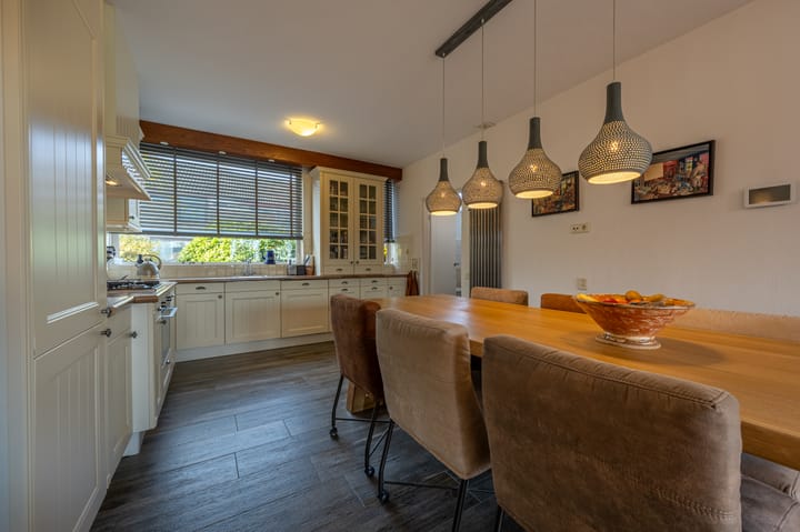 Photo 12 of Prins Willem Alexanderln 48