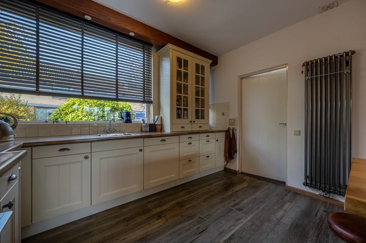 Photo 14 of Prins Willem Alexanderln 48