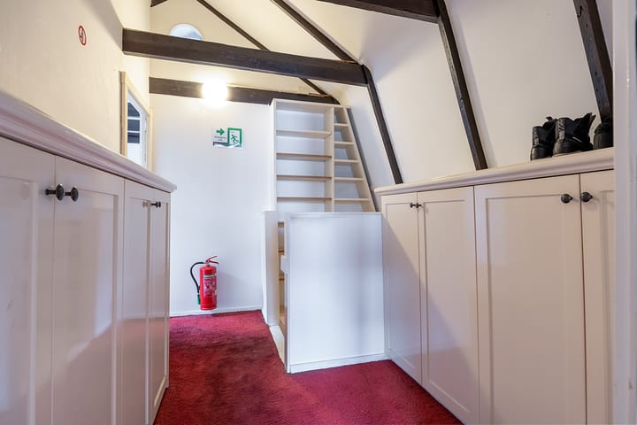 Photo 25 of Zeestraat 40