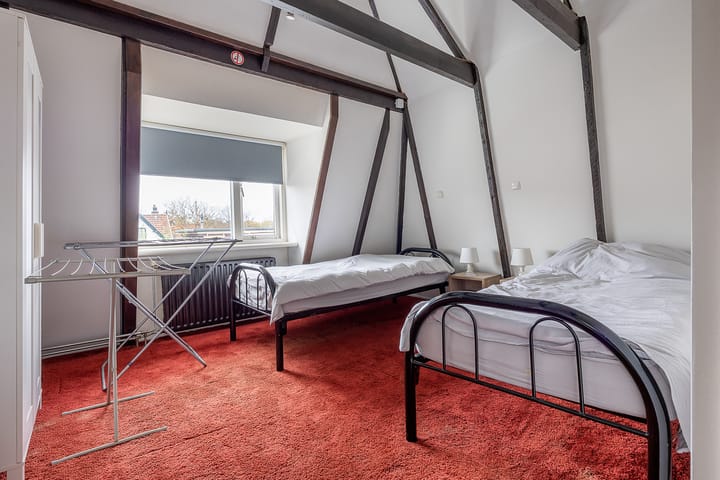 Photo 28 of Zeestraat 40