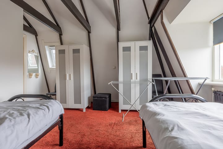 Photo 29 of Zeestraat 40