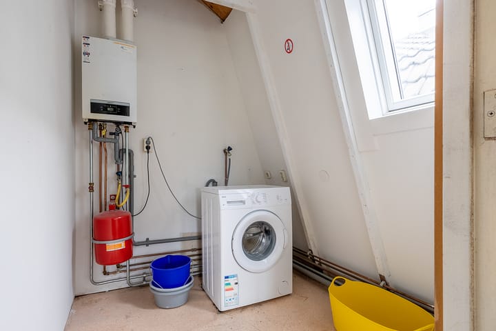 Photo 30 of Zeestraat 40