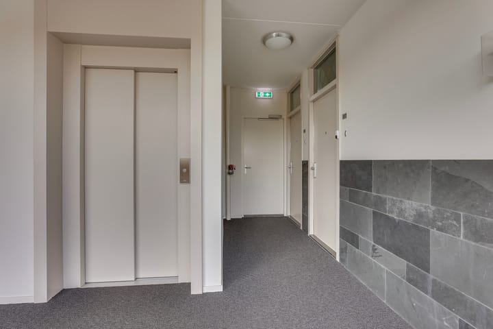 Photo 12 of Pothoofd 359