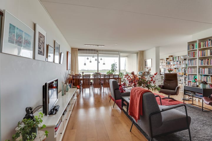 Photo 17 of Pothoofd 359