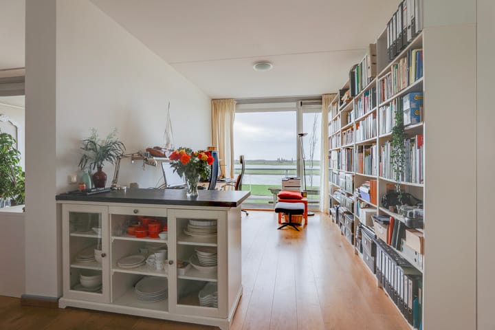 Photo 26 of Pothoofd 359