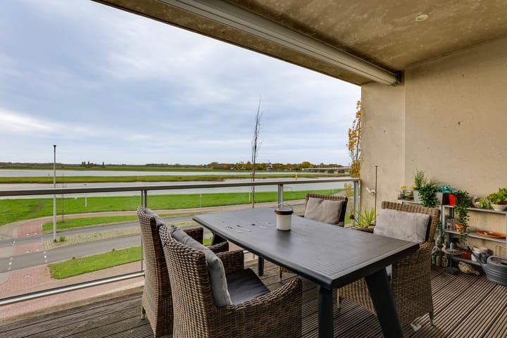 Photo 35 of Pothoofd 359