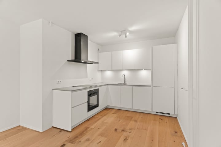 Photo 4 of Nachtwachtlaan 41