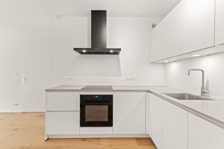 Photo 8 of Nachtwachtlaan 41