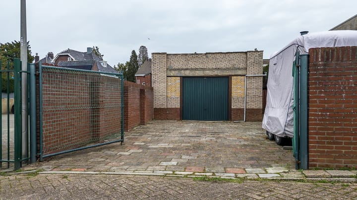 Foto 35 van Akerstraat 147