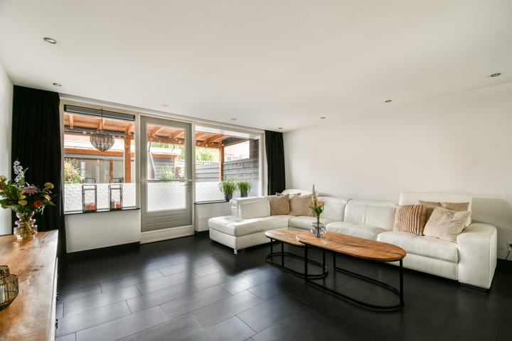 Photo 7 of Klutendreef 34