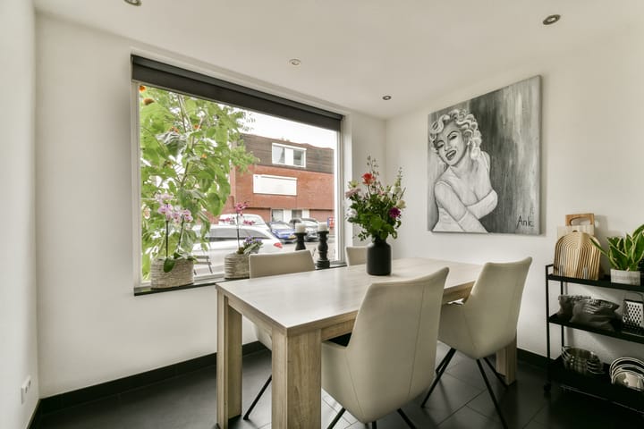 Photo 10 of Klutendreef 34