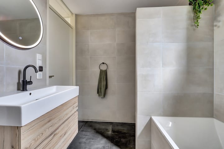 Foto 22 van Bacchus 46