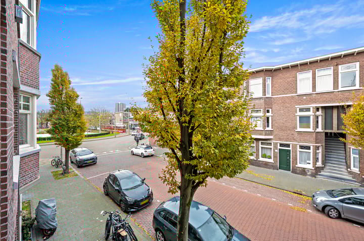 Photo 14 of Stuyvesantstraat 125