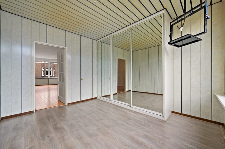 Photo 16 of Stuyvesantstraat 125