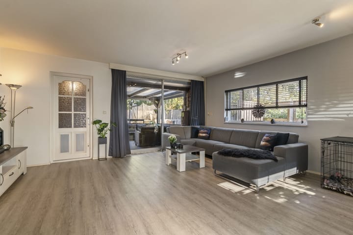 Photo 2 of Europaweg 24-H