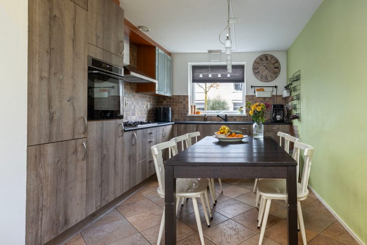 Foto 13 van Robert de Vriesstraat 16