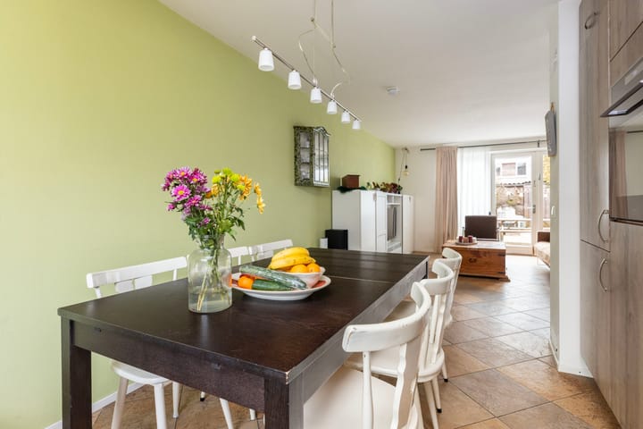 Foto 15 van Robert de Vriesstraat 16