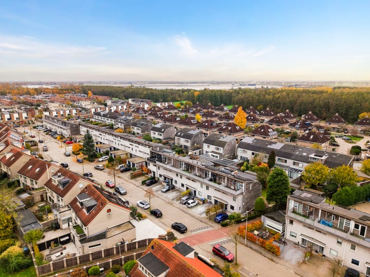 Foto 34 van Robert de Vriesstraat 16