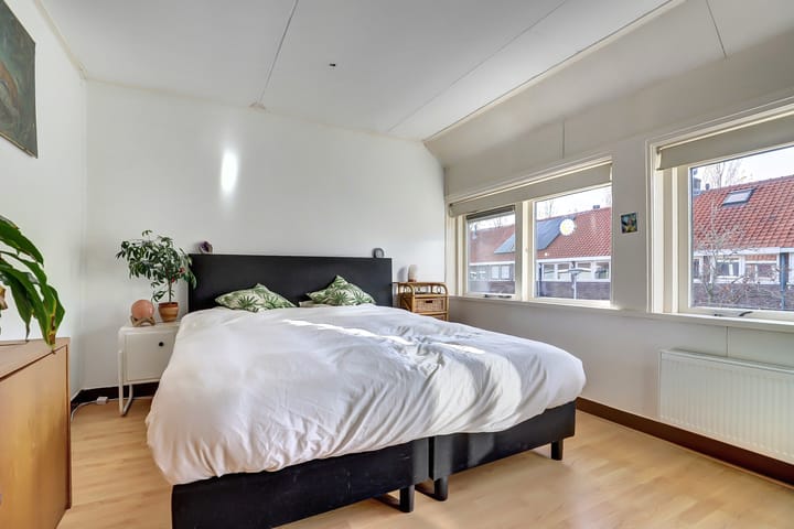 Foto 14 van Rijshoutstraat 4