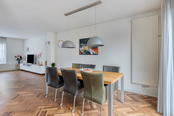 Photo 10 of Hulsbergstraat 18