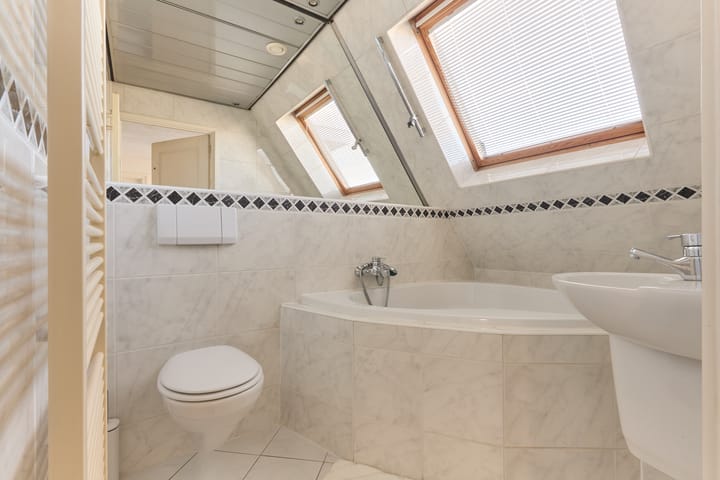 Photo 20 of Helderseweg 50