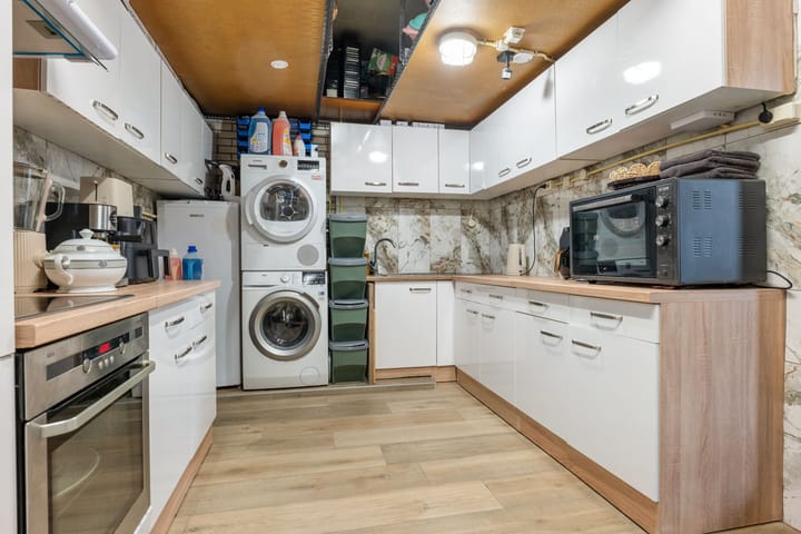 Foto 8 van Menkemaheerd 1