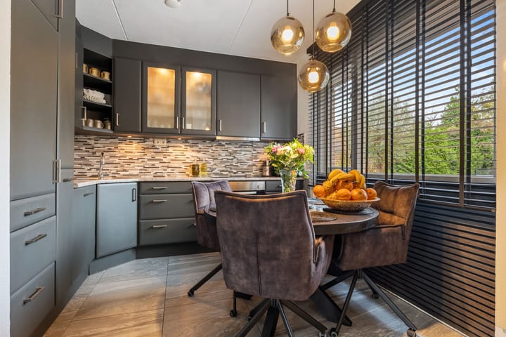 Foto 15 van Menkemaheerd 1