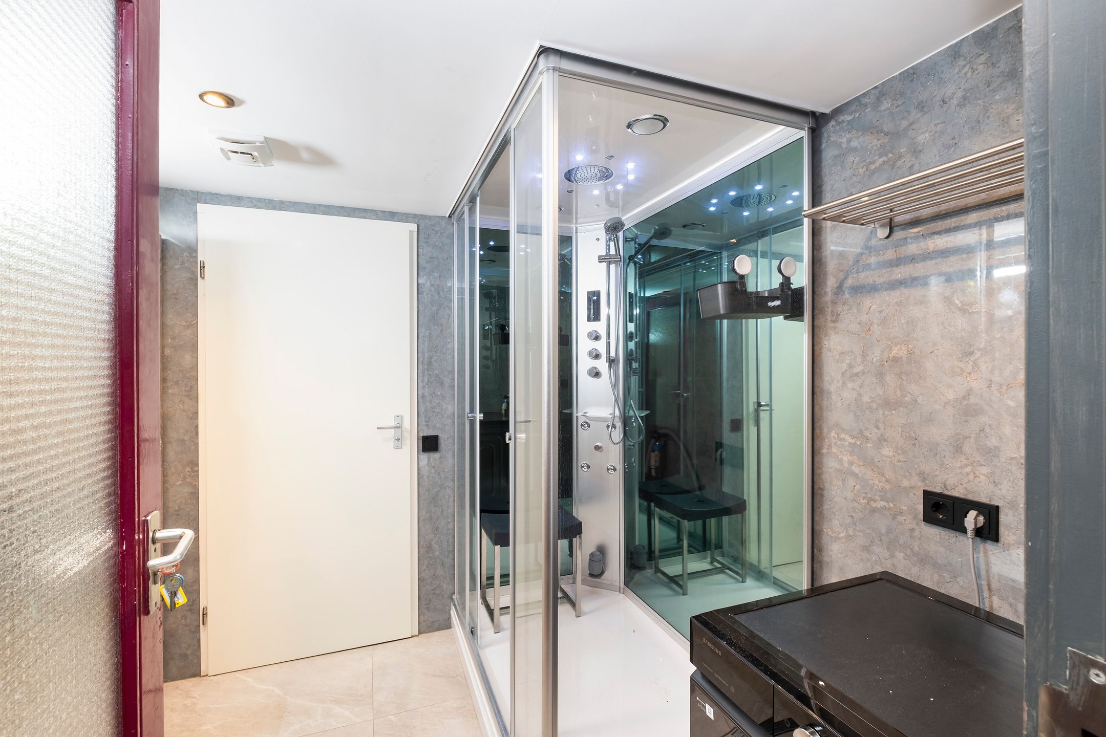 Photo 15 of Karwijhof 6