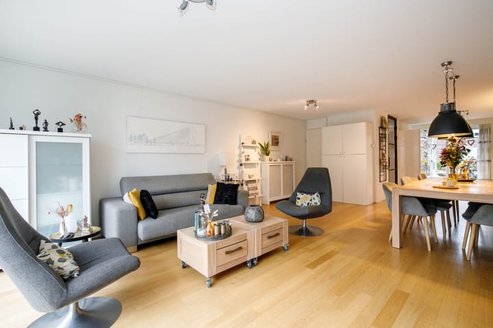 Photo 11 of Vilmos Huszárstraat 23