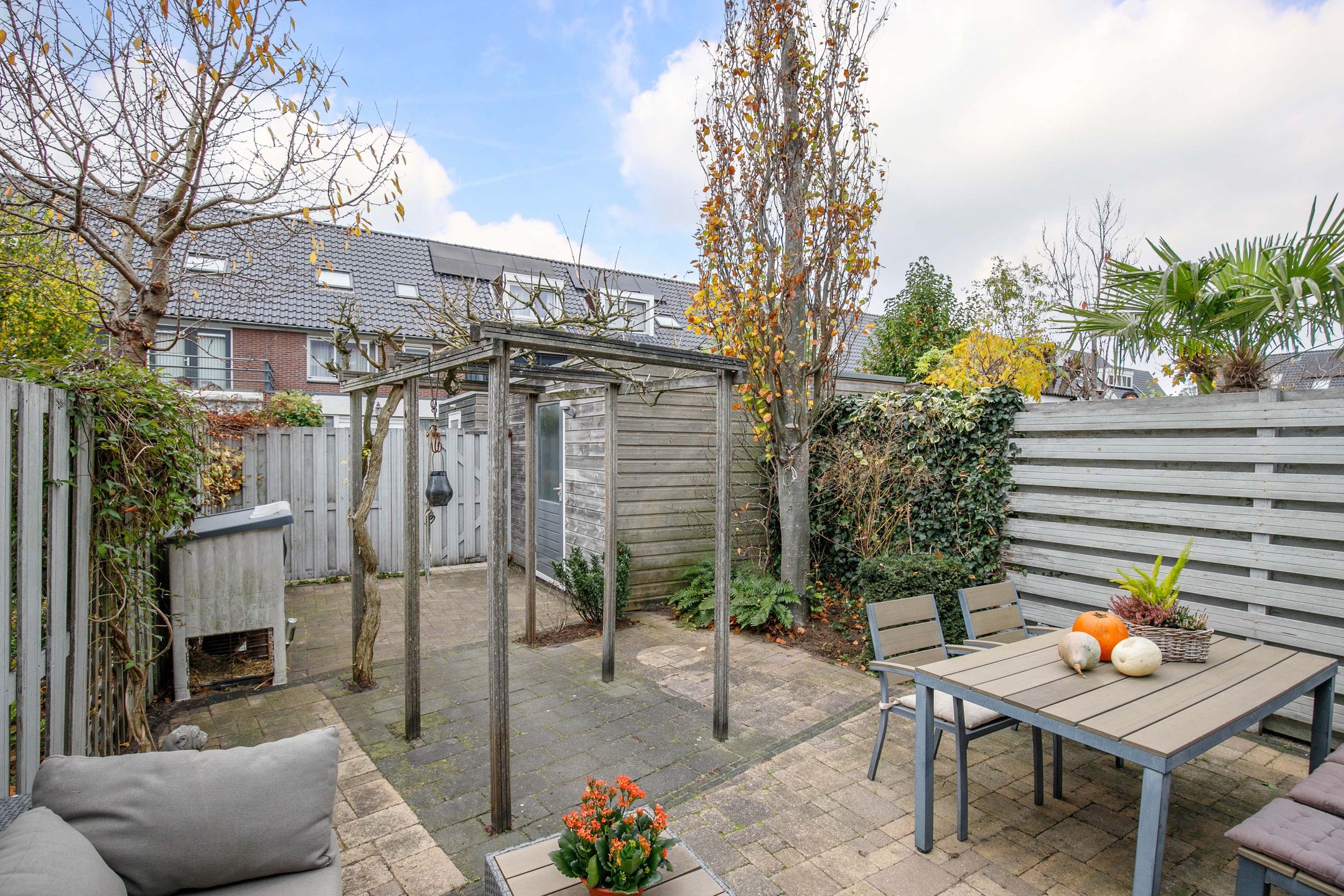 Foto 33 van Vilmos Huszárstraat 23