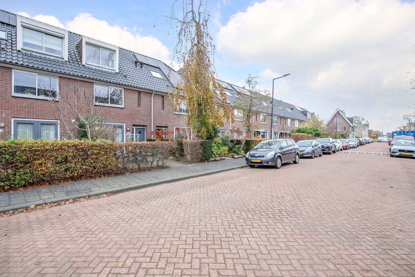 Foto 40 van Vilmos Huszárstraat 23