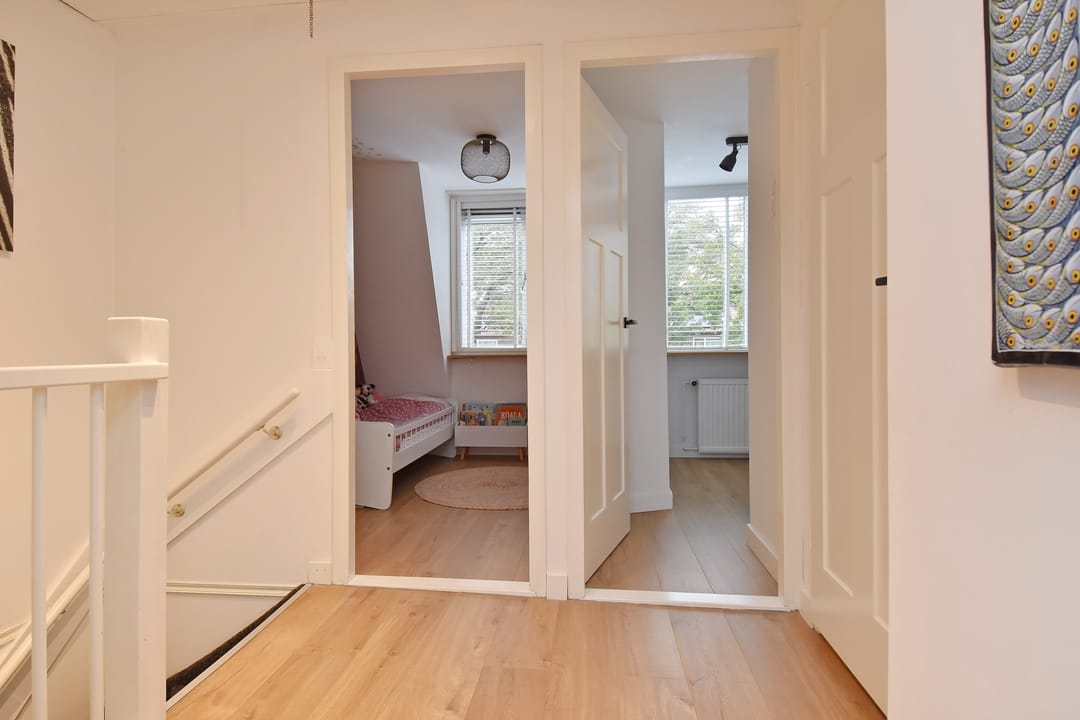 Foto 16 van Julianalaan 110