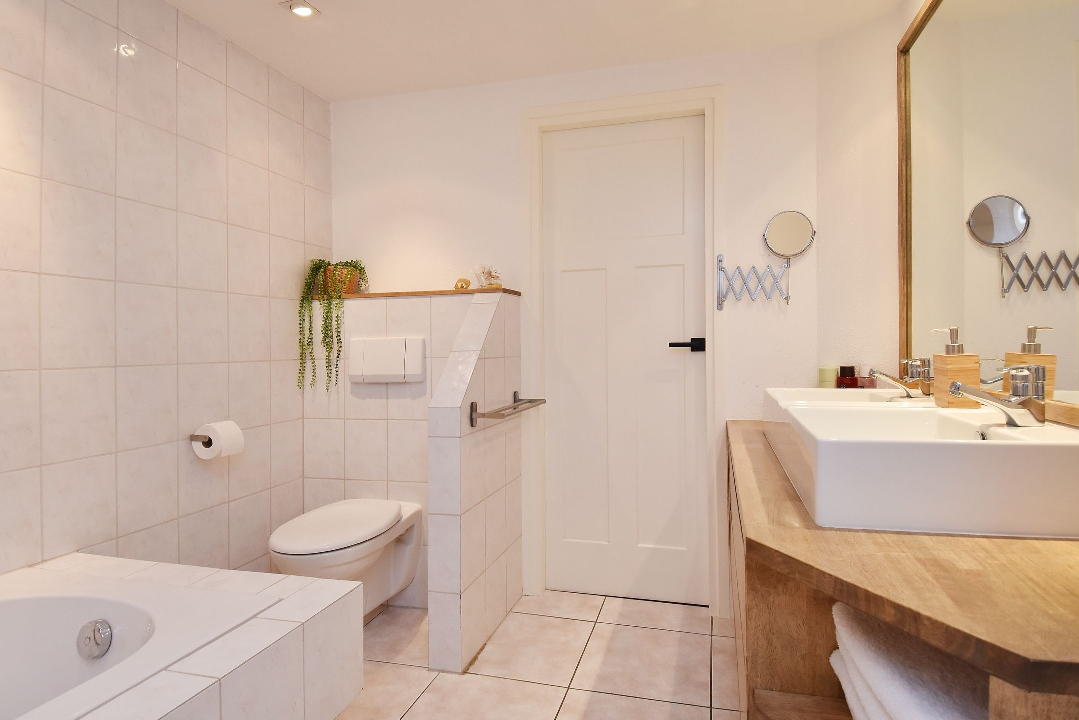 Foto 24 van Julianalaan 110