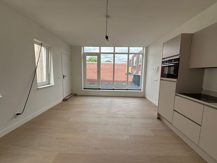 Foto 2 van Steenstraat 70-2