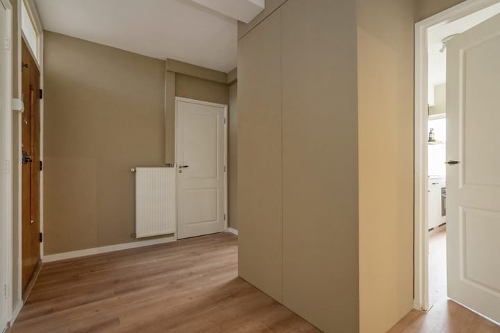 Foto 32 van Minister Aalberselaan 124