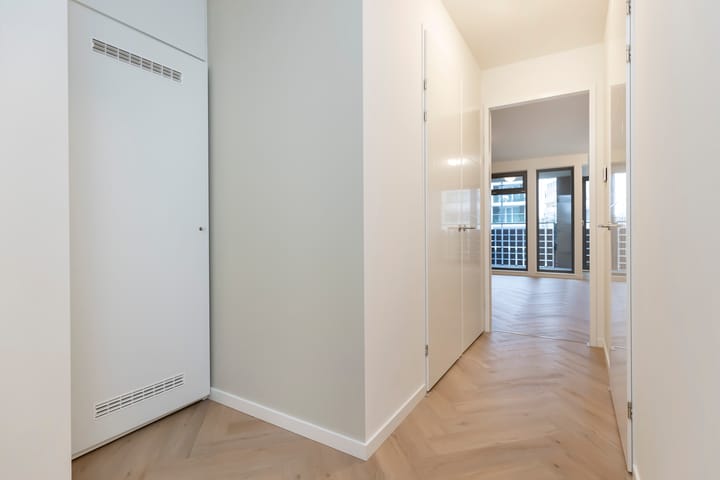 Photo 25 of Lutonhof 353