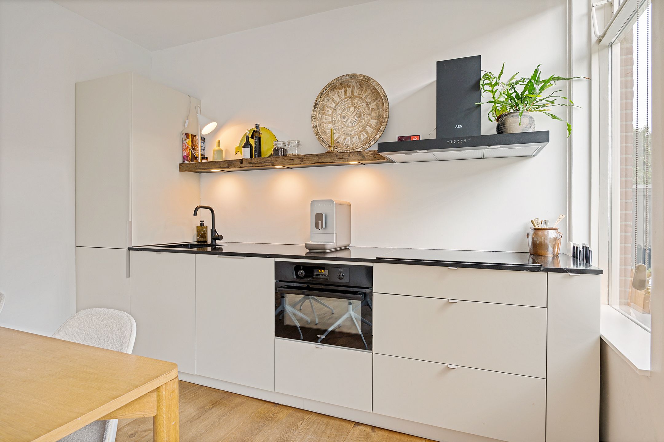 Foto 15 van Zuyderloostraat 20