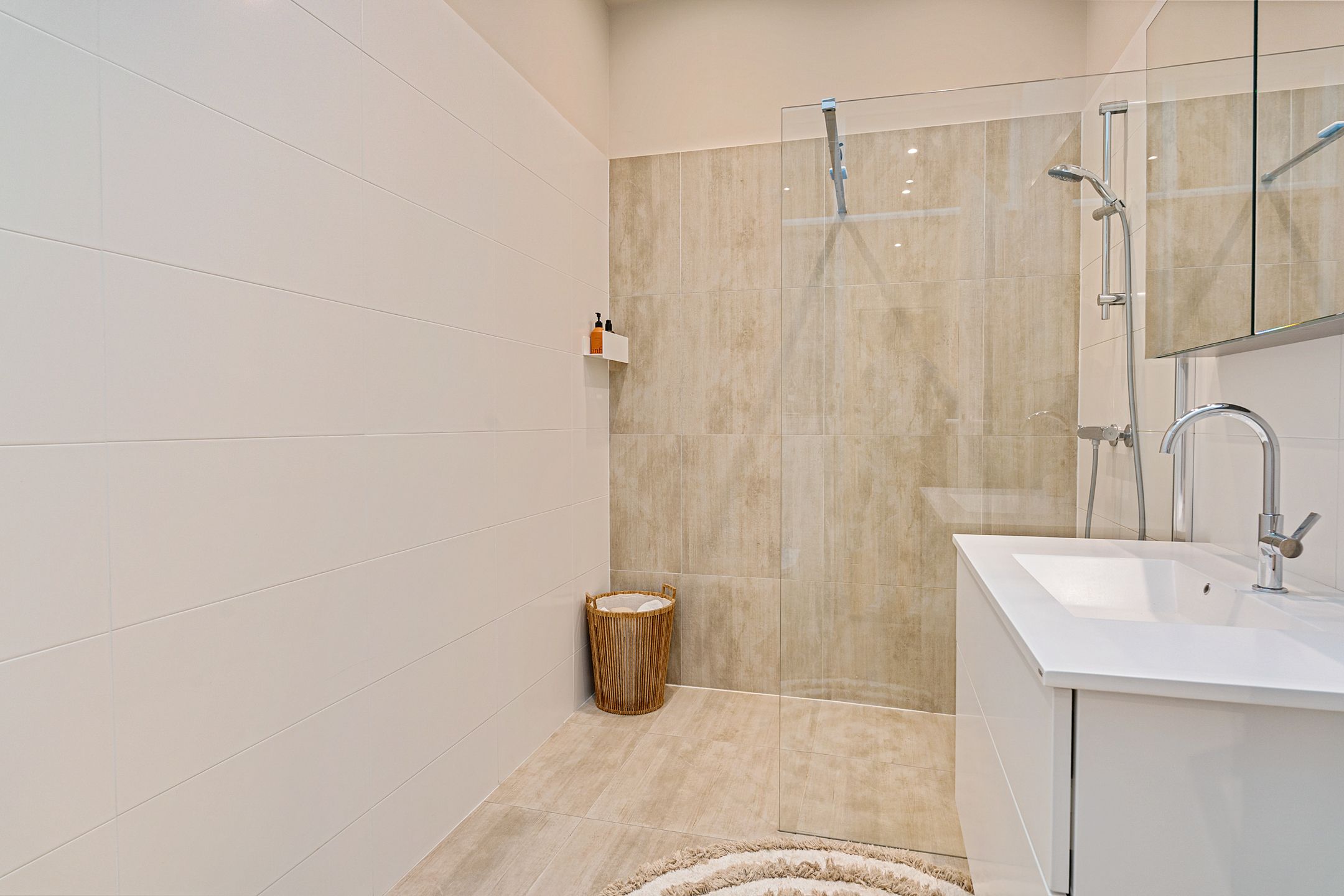 Foto 18 van Zuyderloostraat 20