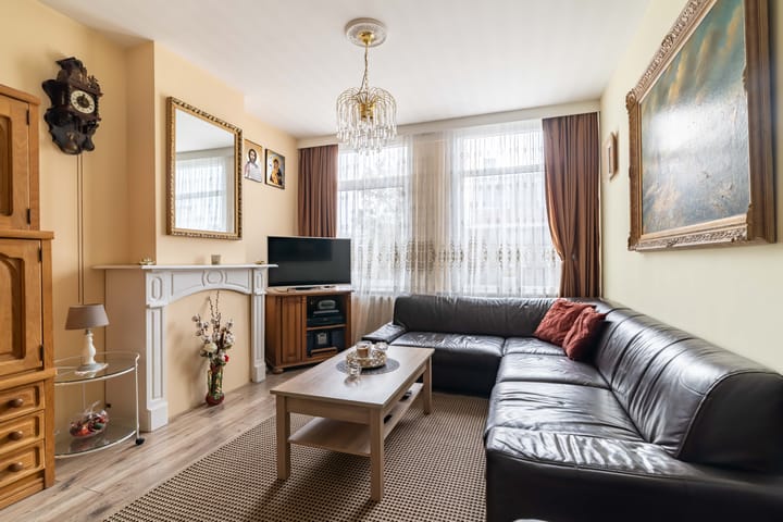 Foto 3 van Pluvierstraat 323