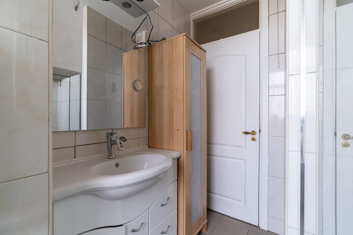 Foto 16 van Pluvierstraat 323