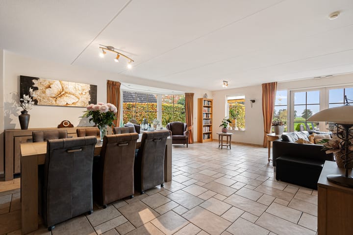 Foto 11 van Veneweg 196