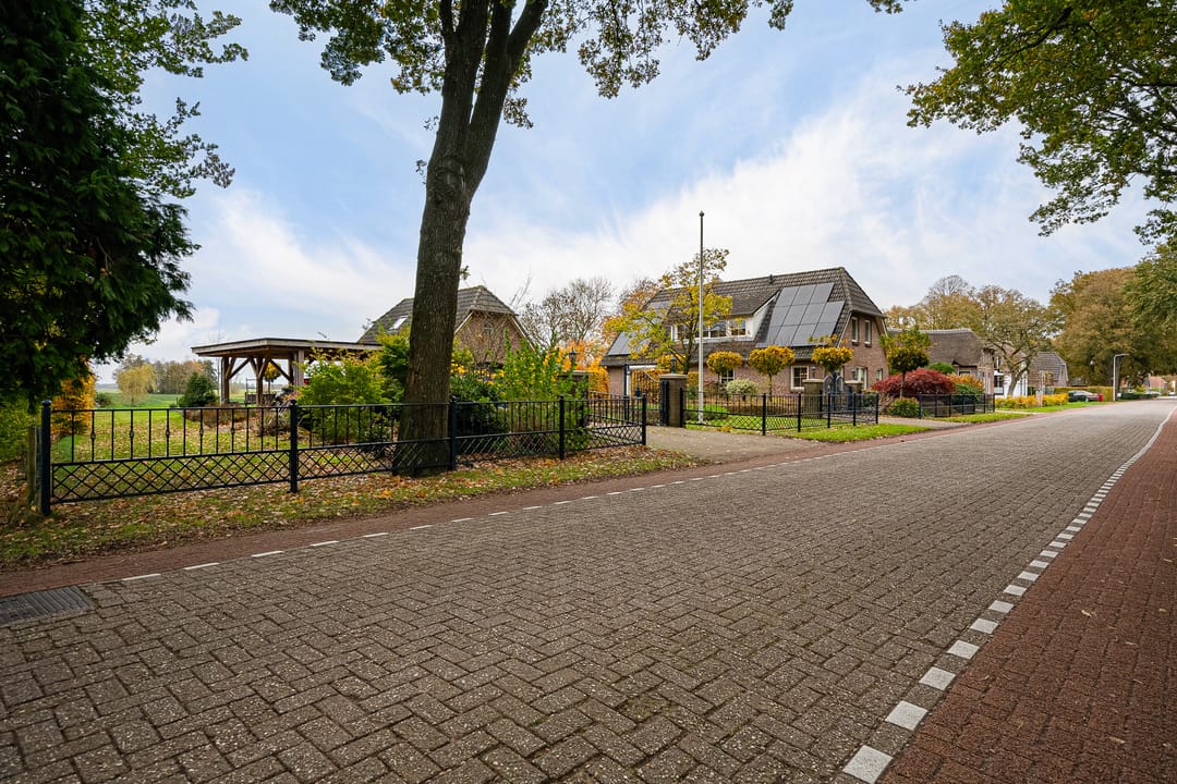 Photo 56 of Veneweg 196