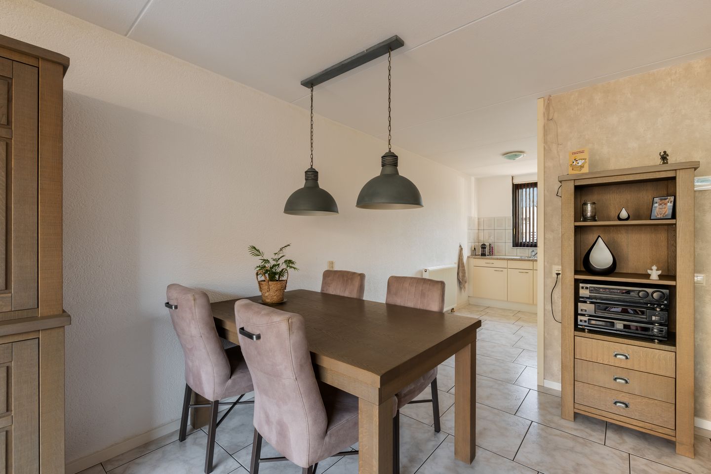 Foto 10 van Chico Mendesring 405