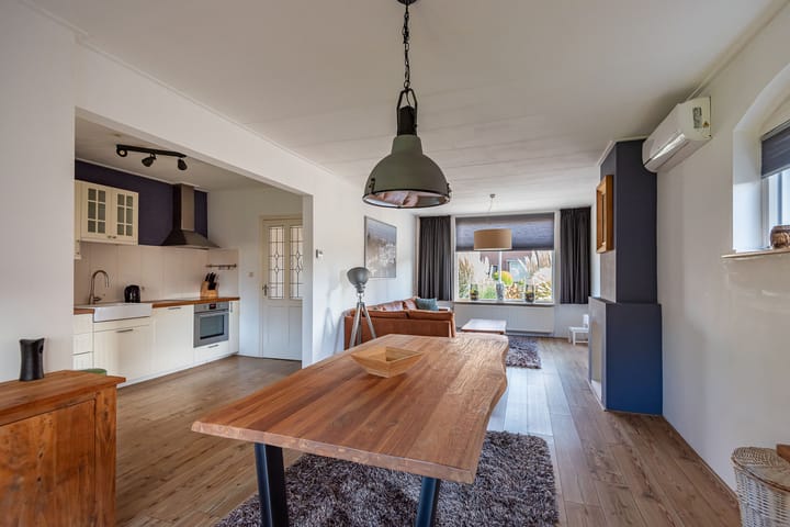 Photo 2 of Nieuwstraat 6