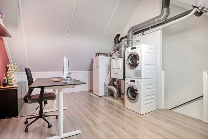 Photo 29 of Kroonsappel 8