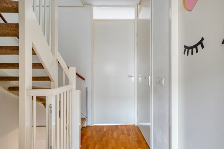 Photo 20 of Gelderse Roos 8